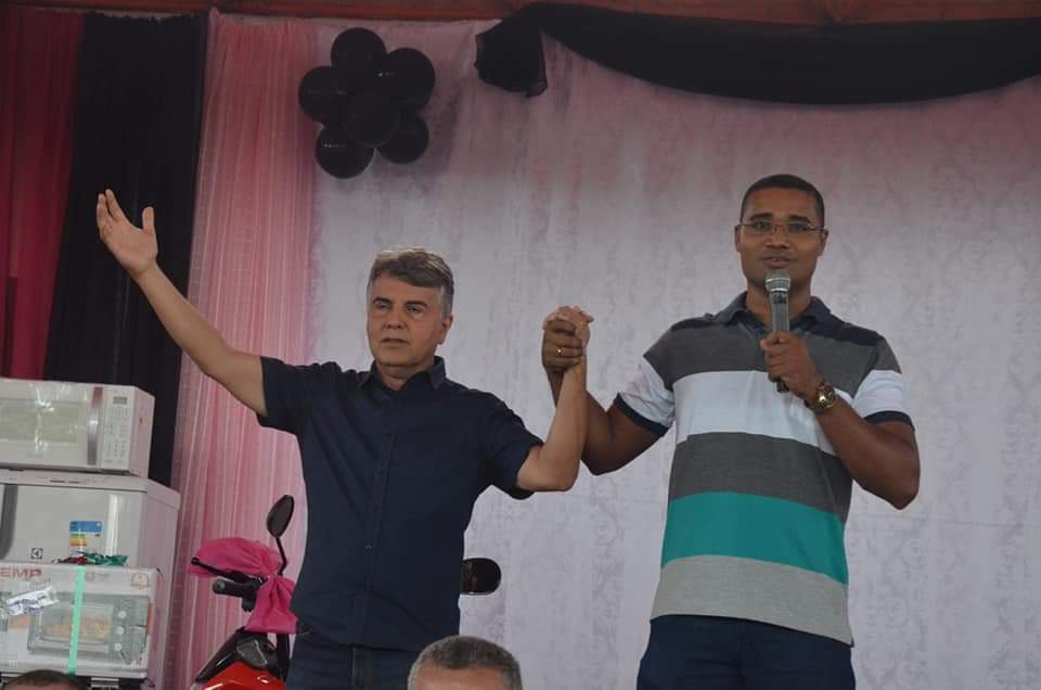 Festa para às Mães , um sucesso de público e excelentes brindes, entre eles uma moto okm - Imagem 3