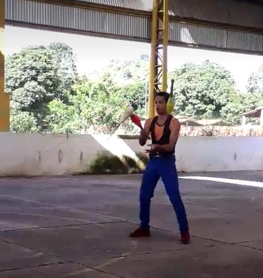 Hoje tem espetáculo, tem sim senhor. Circo na Escola  - Imagem 3