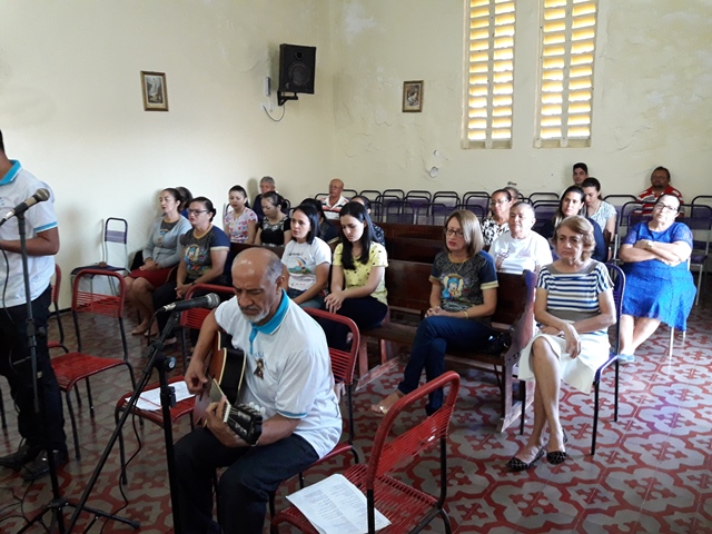 Bispo Dom Plínio visita Dom Expedito Lopes em Missão Pastoral - Imagem 13