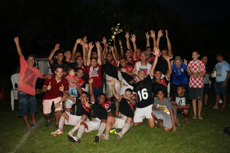 Água Branca: time do CRA vence Campeonato de Futebol Zezim Baleia 2019 - Imagem 1