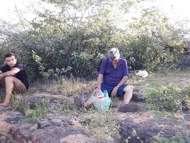 Peregrinação da subida do morro festejos da Santa Cruz em Malhada no município de Bocaina – PI - Imagem 66