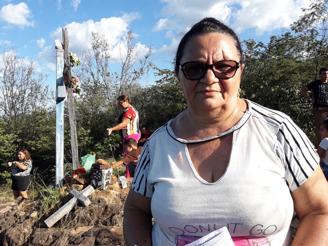 Peregrinação da subida do morro festejos da Santa Cruz em Malhada no município de Bocaina – PI - Imagem 54