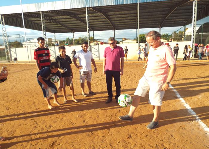 Atletas do futebol feminino iniciam a 2ª Copa Batom de Pedro II - Imagem 34