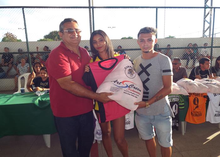 Atletas do futebol feminino iniciam a 2ª Copa Batom de Pedro II - Imagem 26