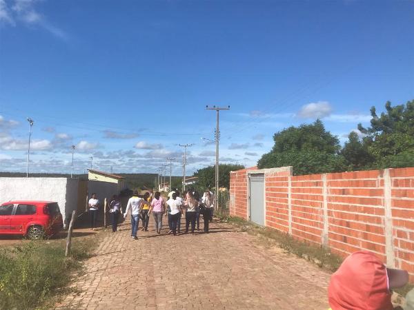 Secretaria de saúde realiza mutirão de limpeza na cidade de Santo Inácio - Imagem 1