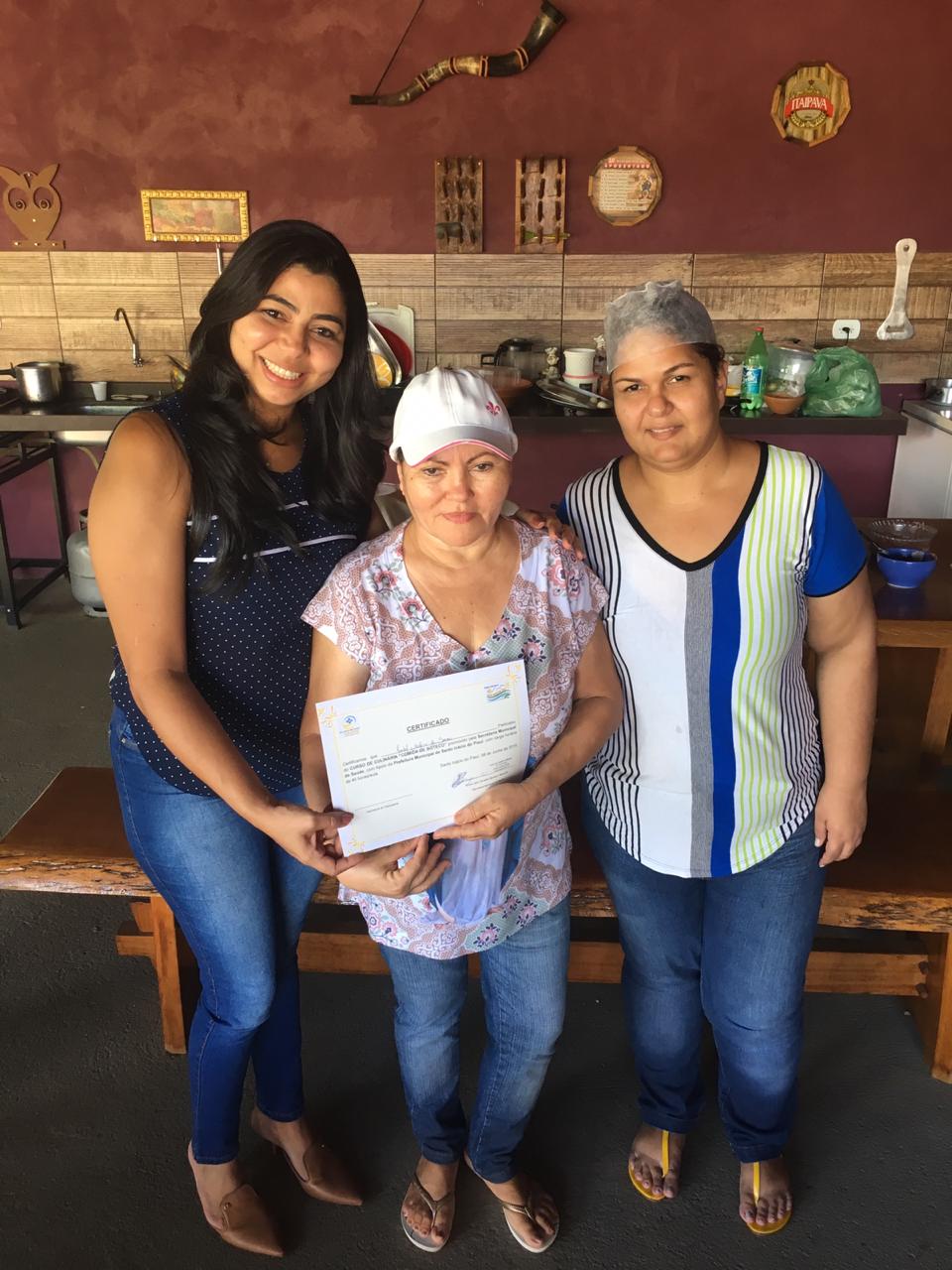 Donos de barracas participam de curso de comida de boteco - Imagem 12