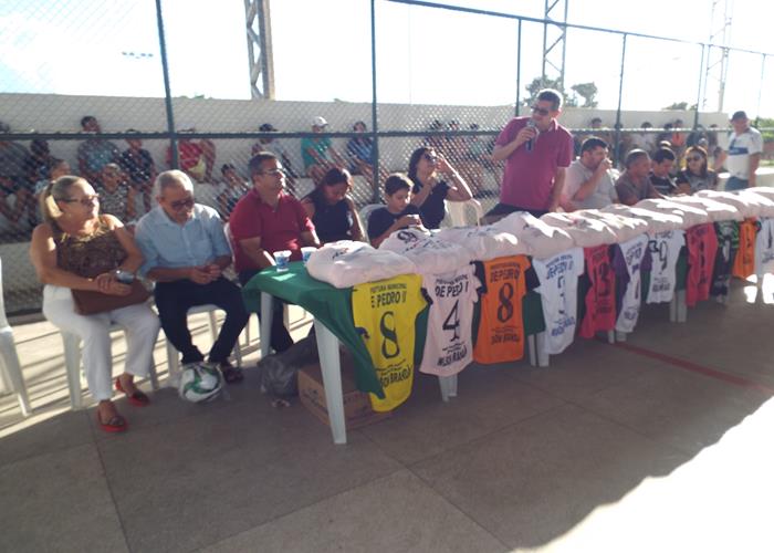 Atletas do futebol feminino iniciam a 2ª Copa Batom de Pedro II - Imagem 21