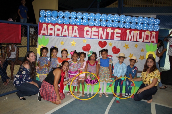 Escolinha Tia Loura realizou  arraiá com crianças - Imagem 22