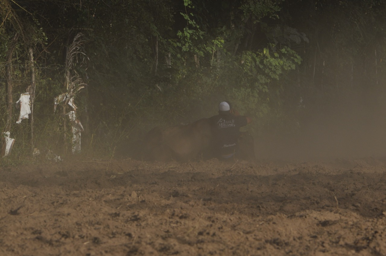Pega de Boi reúne Vaquerama e amigos em Prado na comunidade Baixa Grande  - Imagem 6