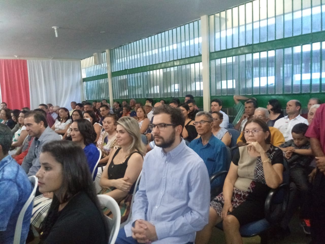 O Juiz da Comarca de Inhuma, Dr. Expedito Costa, recebe título de Cidadão Inhumense em Sessão Solene em aniversário da cidade. - Imagem 1