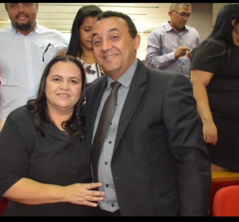 Prefeito João Luiz prestigia posse da monsenhorgilense Elisângela Moura  - Imagem 3