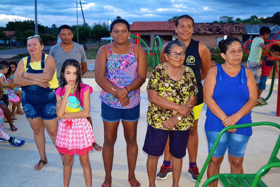 Prefeito Genival Bezerra inaugura Academia ao Ar Livre na zona rural - Imagem 38