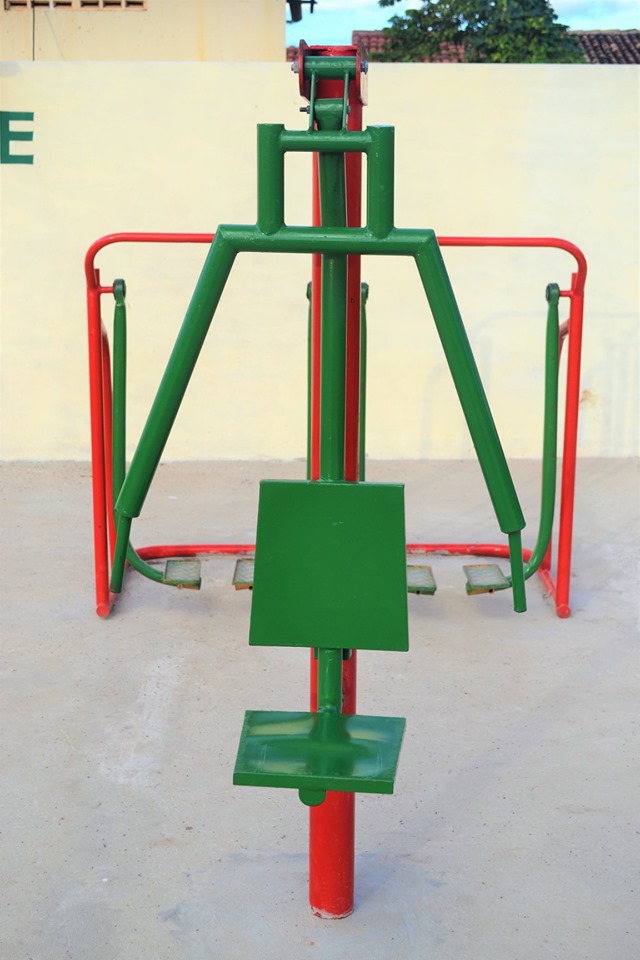 Prefeito Genival Bezerra inaugura Academia ao Ar Livre na zona rural - Imagem 5