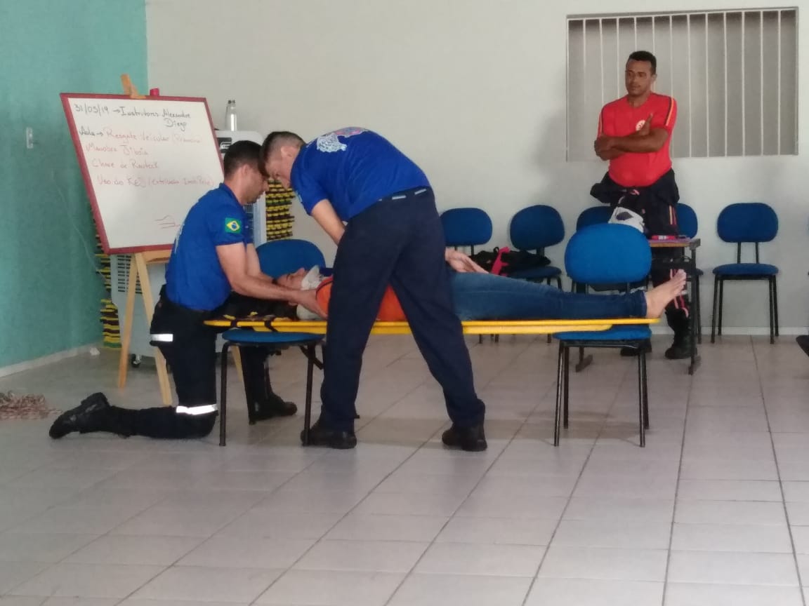 Prefeitura promove Curso de Capacitação para Socorristas do Samu e enfermeiros do hospital com sucesso - Imagem 7