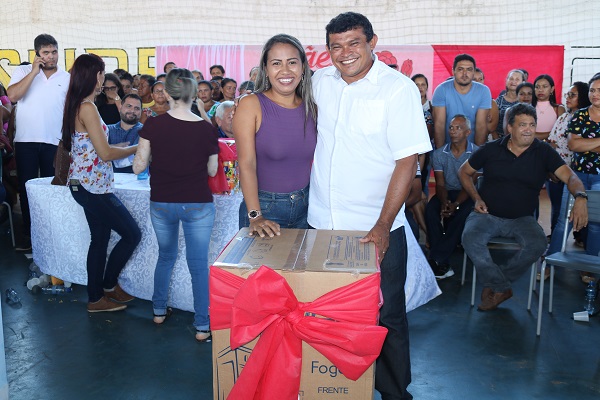 Prefeitura promoveu maior festa da história em homenagem as mães  - Imagem 39