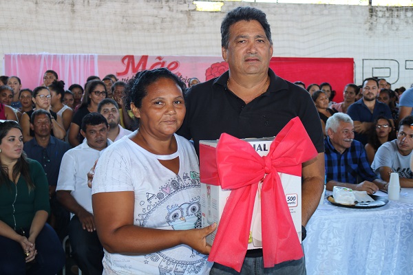 Prefeitura promoveu maior festa da história em homenagem as mães  - Imagem 21