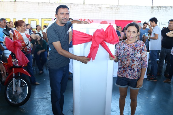 Prefeitura promoveu maior festa da história em homenagem as mães  - Imagem 42