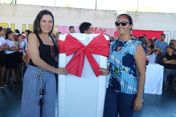 Prefeitura promoveu maior festa da história em homenagem as mães  - Imagem 26