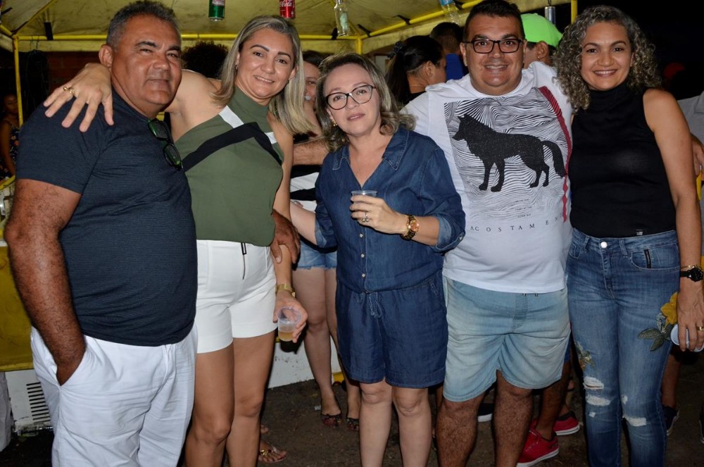 Matheus Fernandes, Toda Boa e Marquinhos do Pará abrilhantaram os Festejos de Barro Duro; imagens - Imagem 4