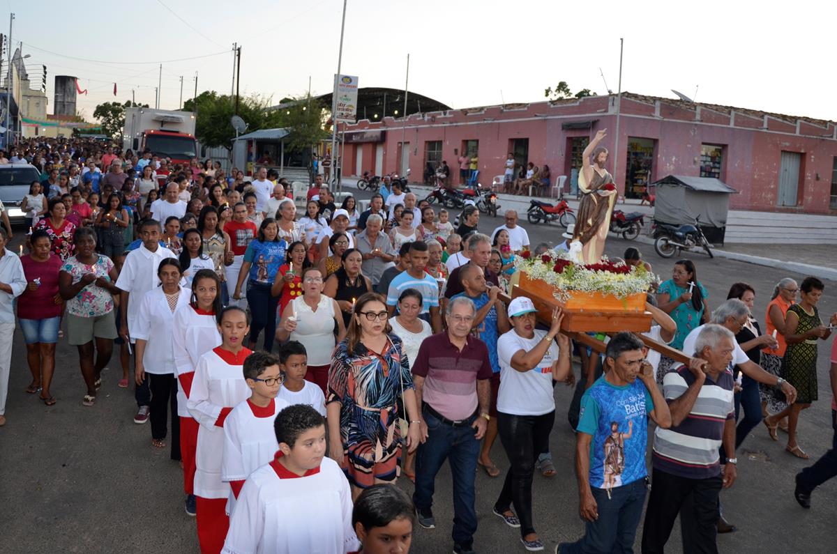 Procissão de Fé encerra os Festejos de São João Batista, em Barro Duro - Imagem 16