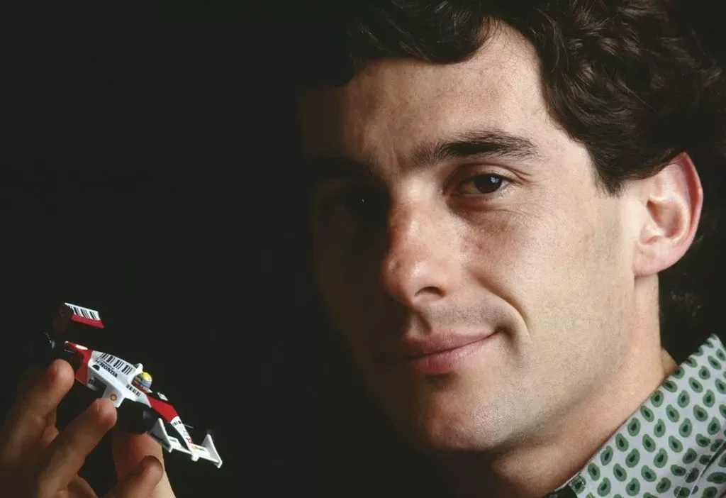 Saiba alguns detalhes chocantes da vida de Ayrton Senna  - imagem 93
