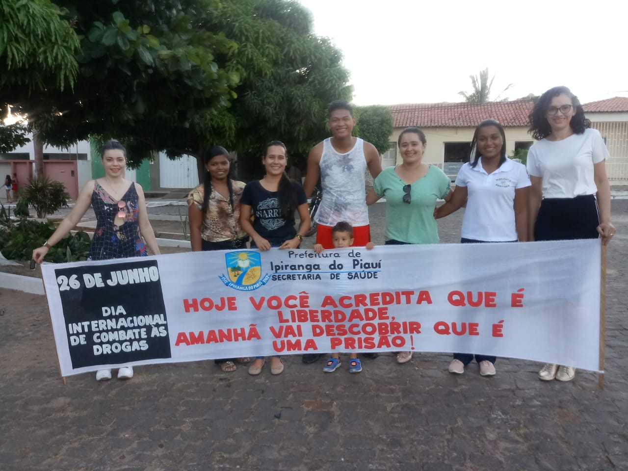 Secretaria Municipal de Saúde por meio do NASF realiza caminhada contra as Drogas em Ipiranga. - Imagem 2