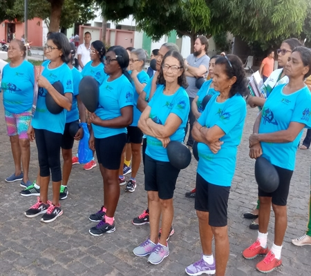 Secretaria Municipal de Saúde por meio do NASF realiza caminhada contra as Drogas em Ipiranga.