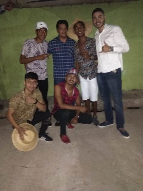 “São João da Amizade EJA” encerra atividades do Colégio Terezinha Nunes em Picos. - Imagem 9