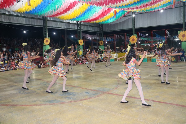Começou o XXIII Festival Junino de N. S. dos Remédios - Imagem 13