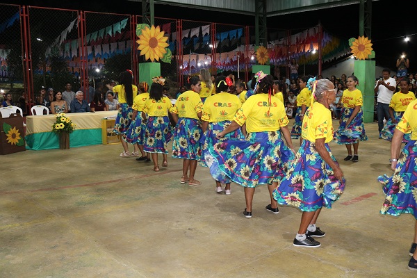 Começou o XXIII Festival Junino de N. S. dos Remédios - Imagem 7