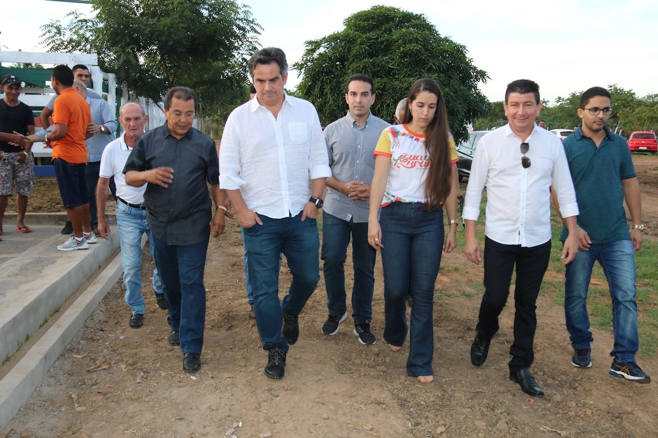 Prefeitura de Água Branca entrega reformas do hospital e matadouro no aniversário da cidade - Imagem 10