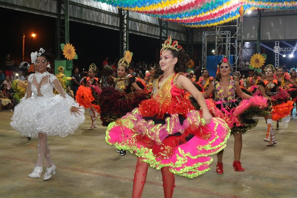 Luar de Santo Antônio e Sanfona Dourada se apresentaram no Festival Junino de N. S. dos Remédios  - Imagem 16