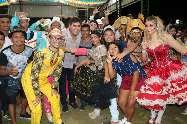 Luar de Santo Antônio e Sanfona Dourada se apresentaram no Festival Junino de N. S. dos Remédios  - Imagem 32