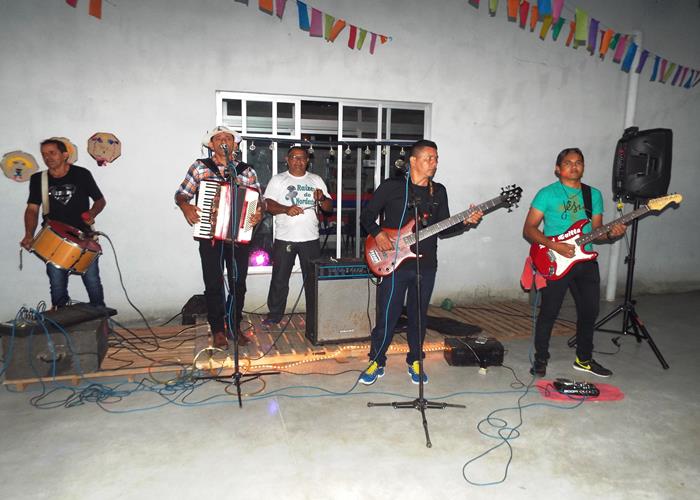 Rede Objetivo de Ensino de Pedro II realiza sua festa de São João  - Imagem 14