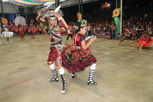 Luar de Santo Antônio e Sanfona Dourada se apresentaram no Festival Junino de N. S. dos Remédios  - Imagem 15
