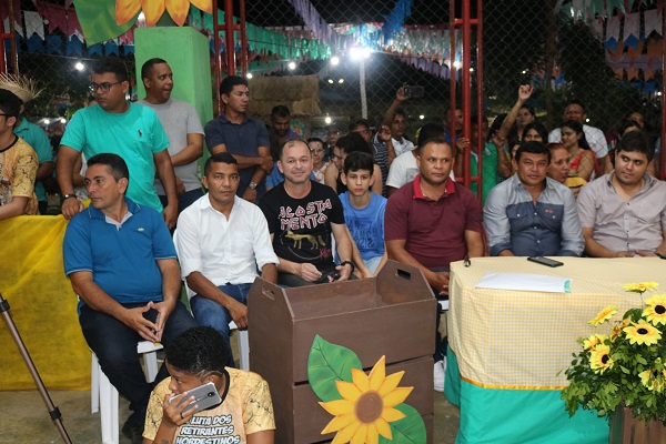 Luar de Santo Antônio e Sanfona Dourada se apresentaram no Festival Junino de N. S. dos Remédios  - Imagem 2