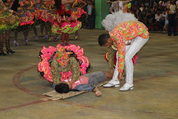 Luar de Santo Antônio e Sanfona Dourada se apresentaram no Festival Junino de N. S. dos Remédios  - Imagem 10