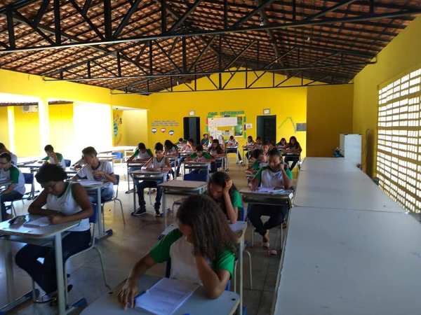 Secretaria municipal de educação realiza simulado com alunos que irão fazer a prova Brasil - Imagem 1