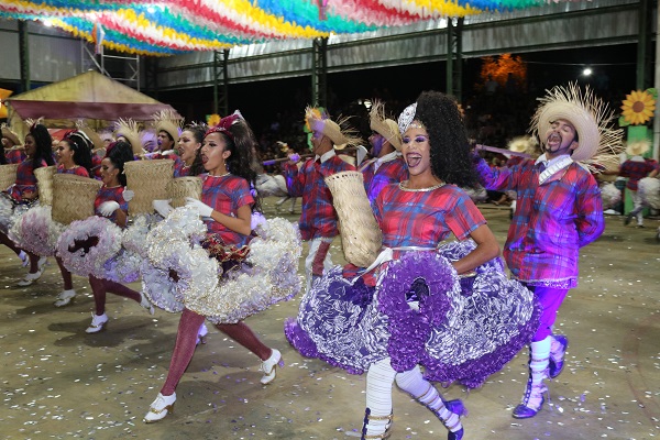 XXIII Festival Junino de N. S. dos Remédios distribuiu R$20 mil em prêmio    - Imagem 35