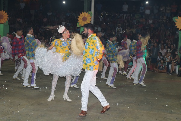 XXIII Festival Junino de N. S. dos Remédios distribuiu R$20 mil em prêmio    - Imagem 41