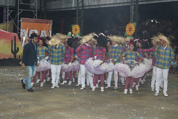 XXIII Festival Junino de N. S. dos Remédios distribuiu R$20 mil em prêmio    - Imagem 42