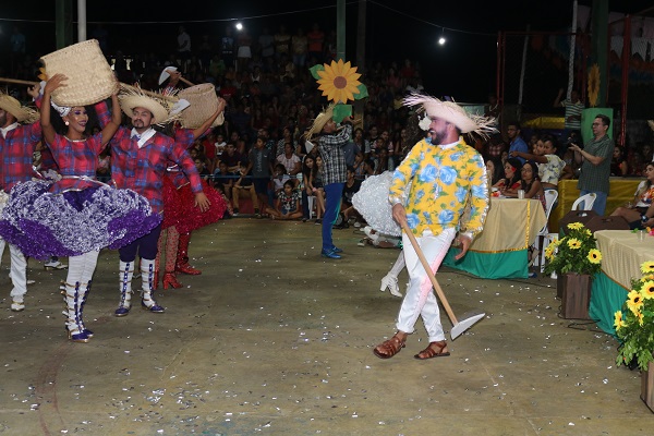 XXIII Festival Junino de N. S. dos Remédios distribuiu R$20 mil em prêmio    - Imagem 34