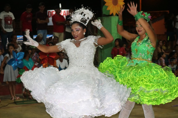 XXIII Festival Junino de N. S. dos Remédios distribuiu R$20 mil em prêmio    - Imagem 14