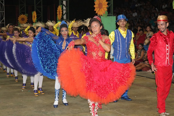 XXIII Festival Junino de N. S. dos Remédios distribuiu R$20 mil em prêmio    - Imagem 24