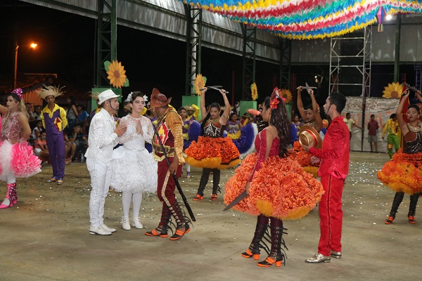 XXIII Festival Junino de N. S. dos Remédios distribuiu R$20 mil em prêmio    - Imagem 23