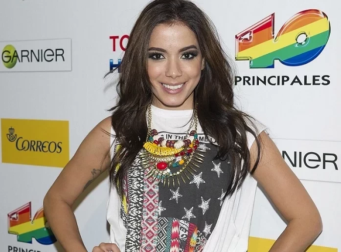 Confira fotos raras de Anitta antes da fama que são inacreditáveis  - imagem 188