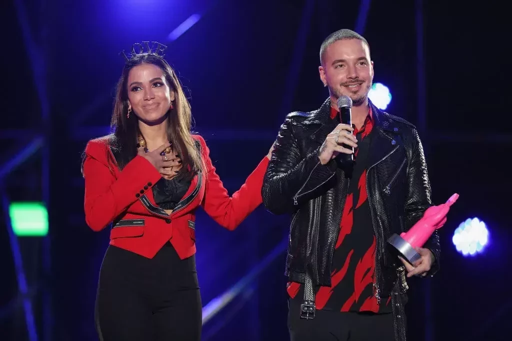 Confira fotos raras de Anitta antes da fama que são inacreditáveis  - imagem 196