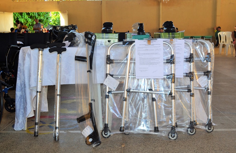 SMS de Joaquim Pires entrega equipamentos ortopédicos aos pacientes com deficiência física - Imagem 4