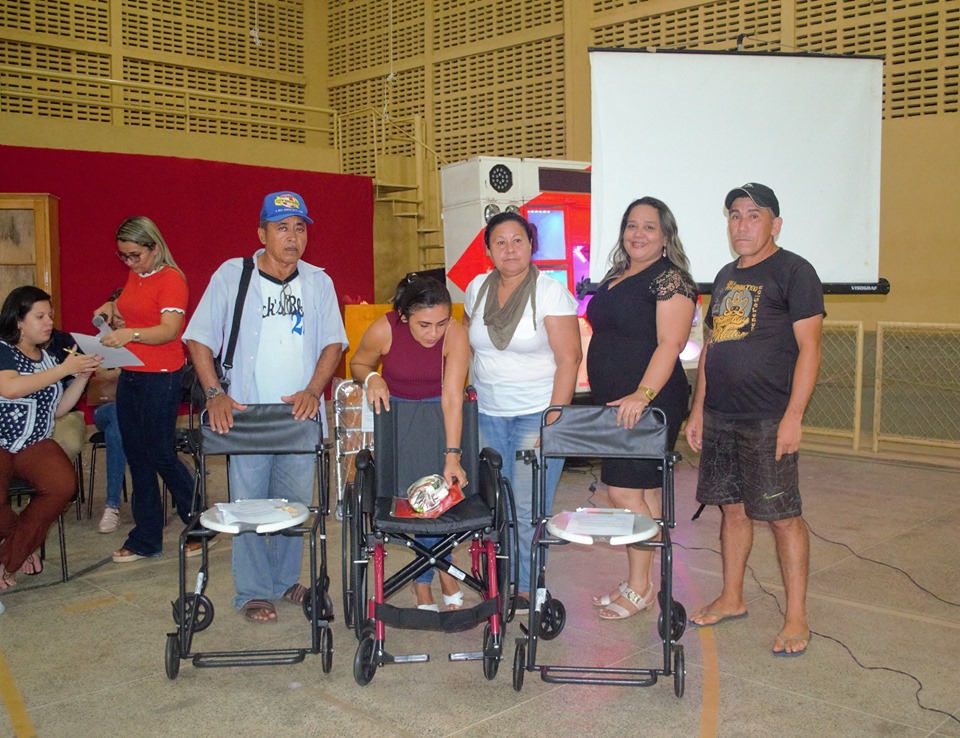 SMS de Joaquim Pires entrega equipamentos ortopédicos aos pacientes com deficiência física - Imagem 53