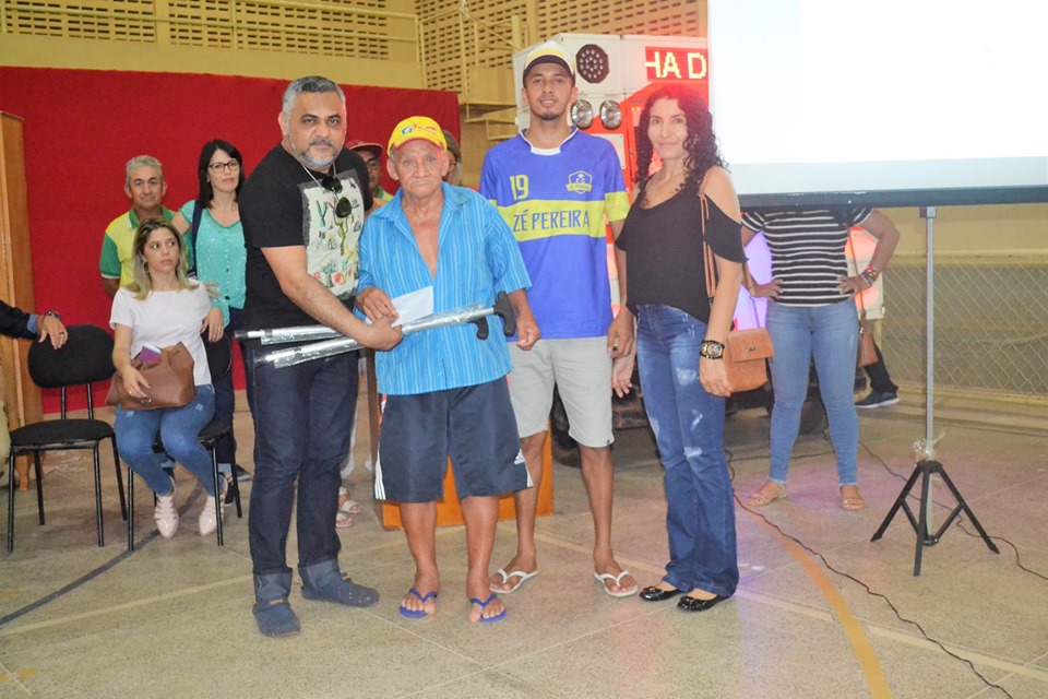 SMS de Joaquim Pires entrega equipamentos ortopédicos aos pacientes com deficiência física - Imagem 23